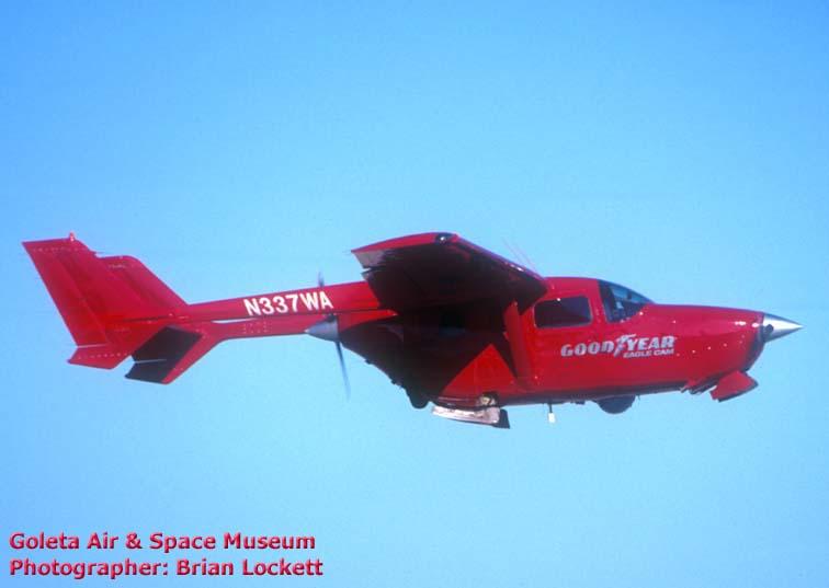 09%20Cessna%20337%20take-off%20l.jpg