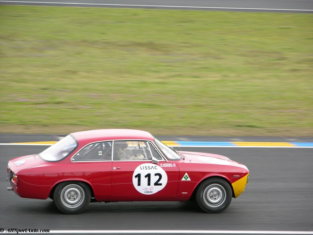 1965_alfa_romeo_giulia_sprint_gta_01_sb.jpg