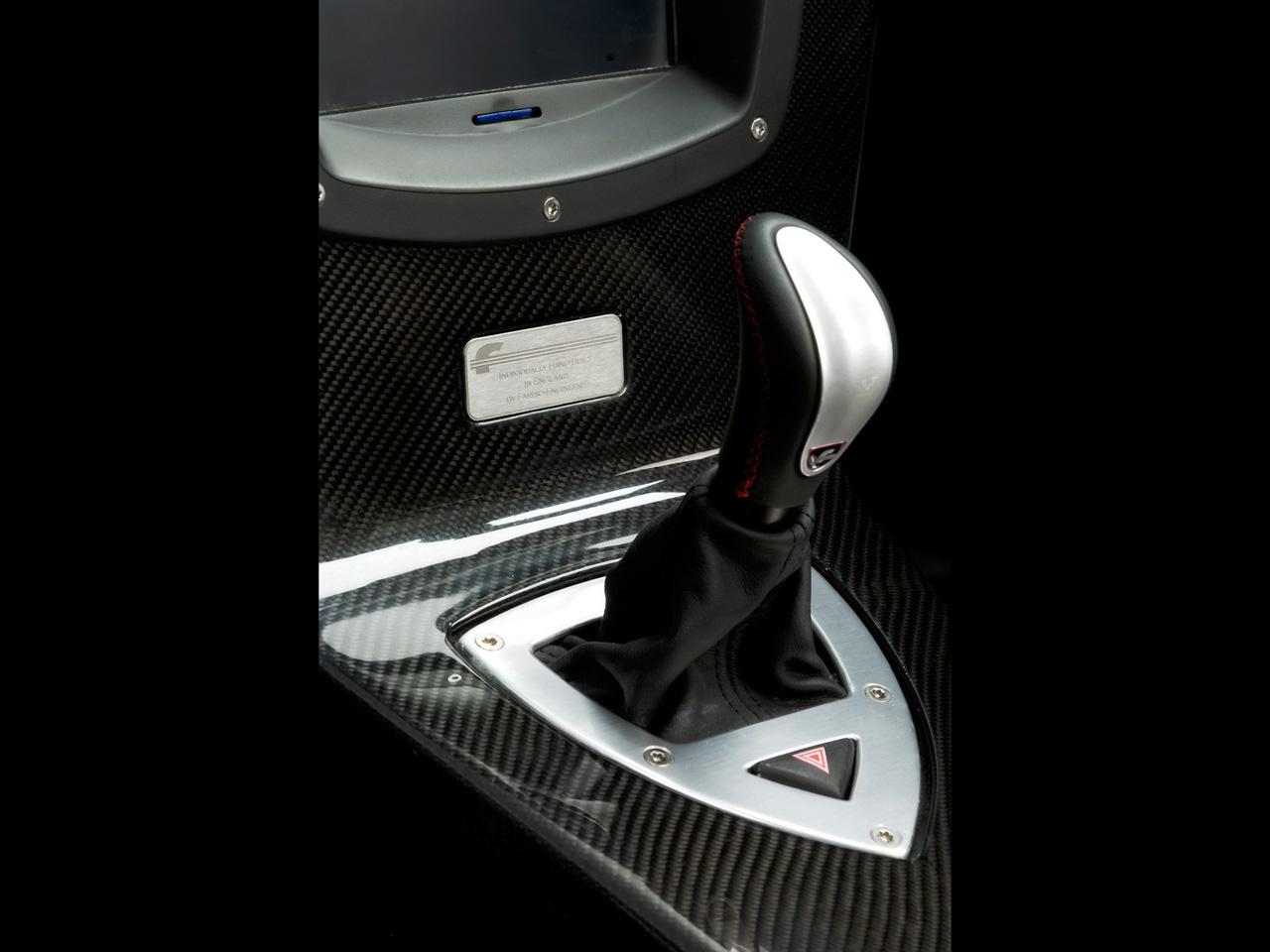 2008-Farbio-GTS-Gear-Shift-1280x960.jpg