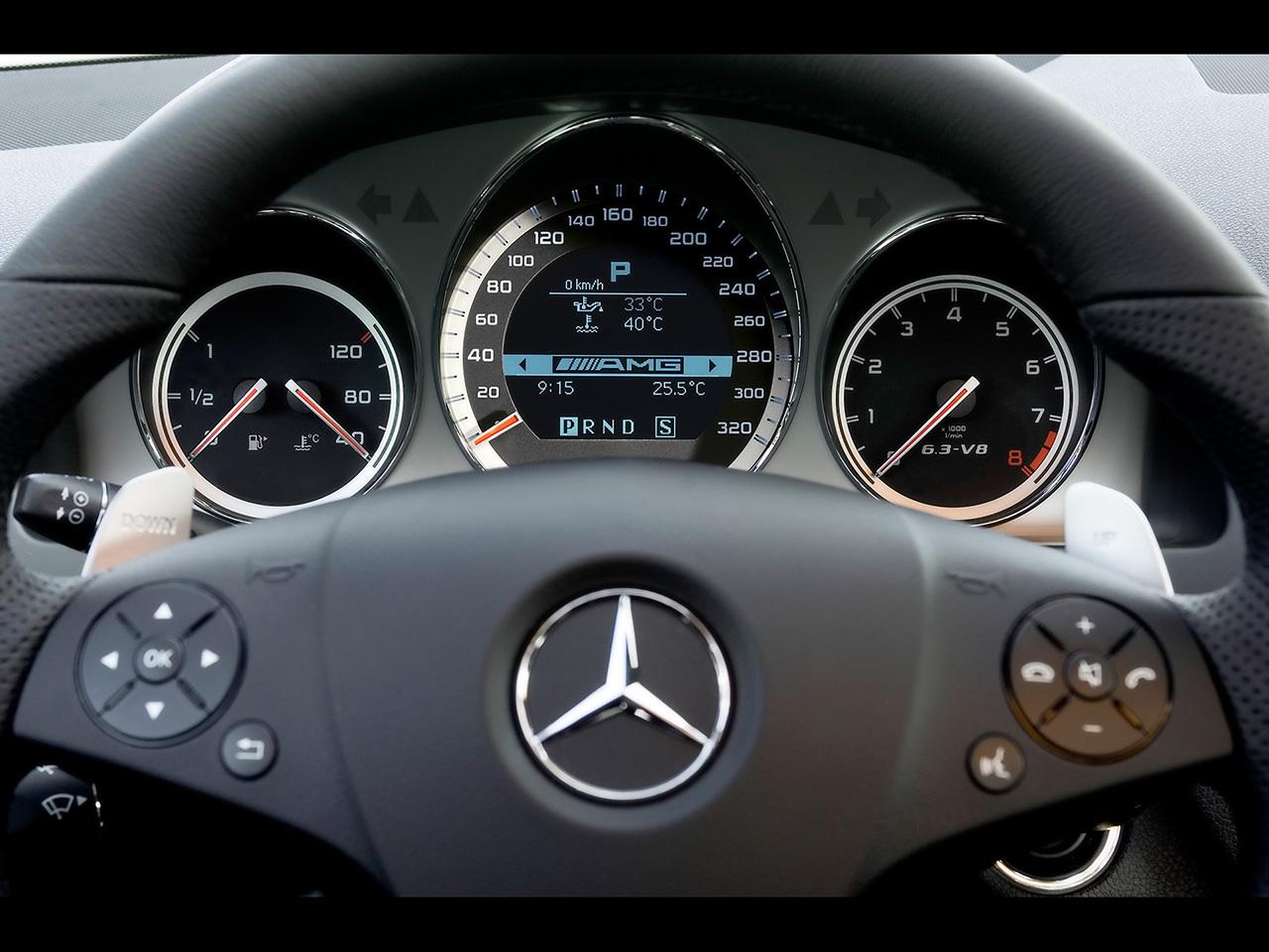 2008-Mercedes-Benz-C-63-AMG-Gauges-1280x960.jpg