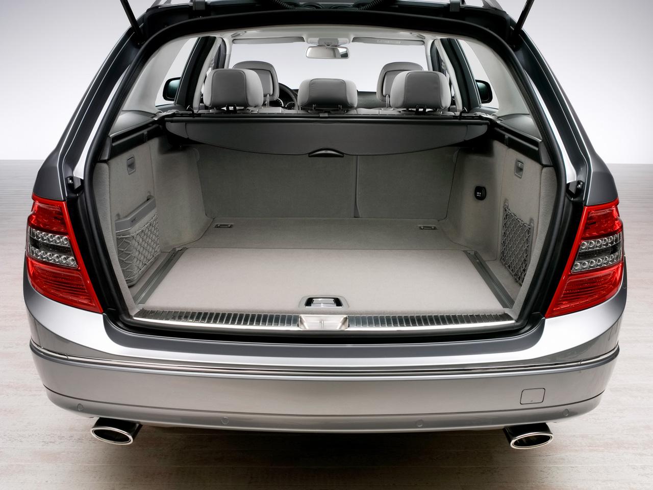 2008-Mercedes-Benz-C-Class-Estate-Trunk-1280x960.jpg