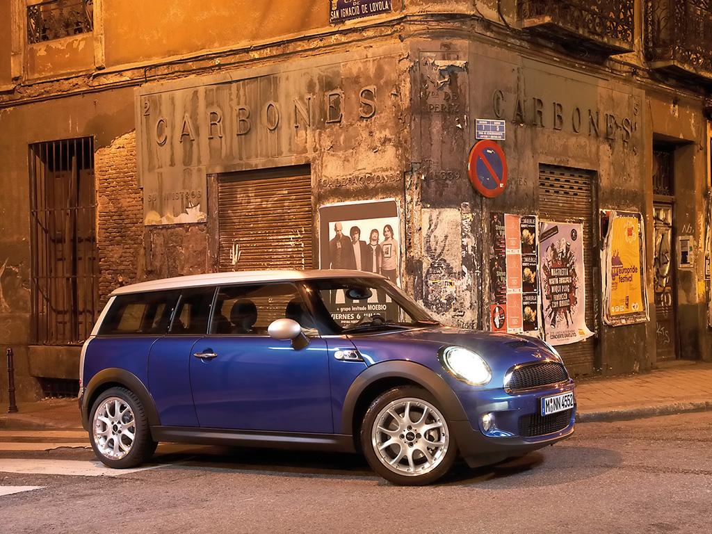 2008-Mini-Clubman-S-Side-Angle-City-1024x768.jpg