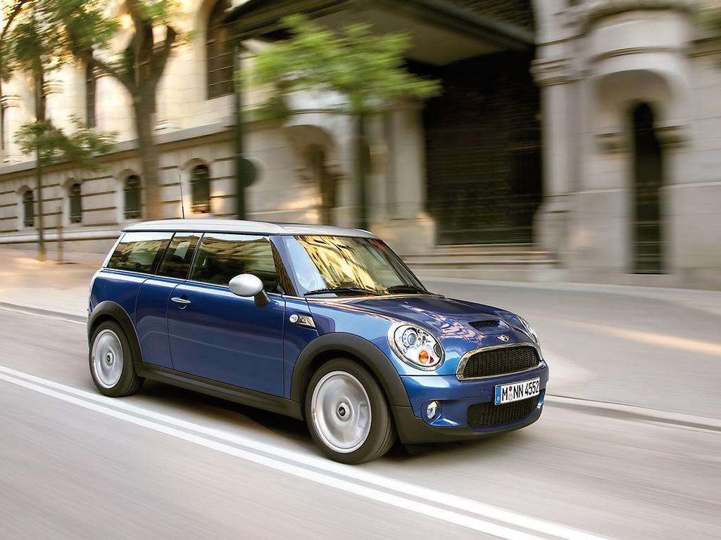 2008-Mini-Clubman-S-Side-Angle-Speed-1024x768.jpg