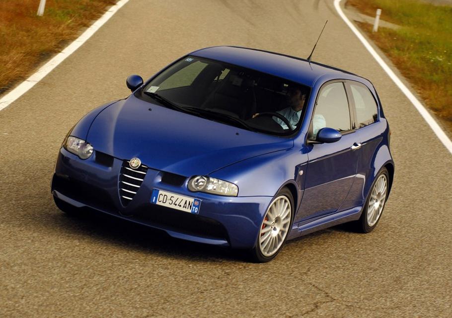 940965_Alfa147GTA.jpg