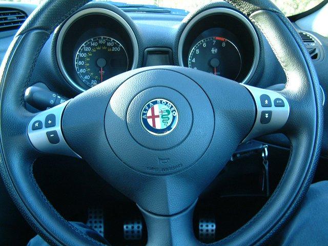 alfa_156gta2002_aj_08.jpg