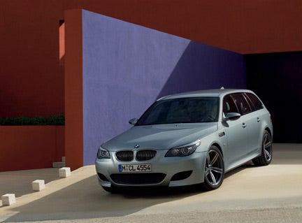 bmw_m5_touring_1.jpg