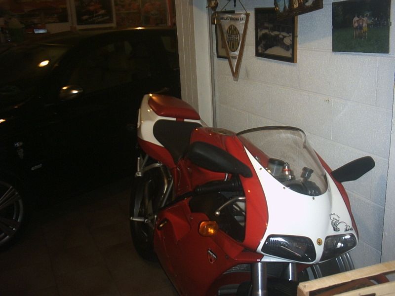 ducati748sbk.jpg