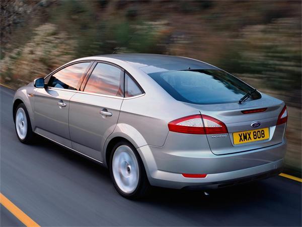 ford-mondeo-2007-02_600.jpg