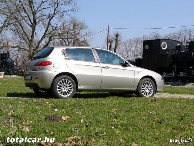 gp_alfa147jtd_001.jpg