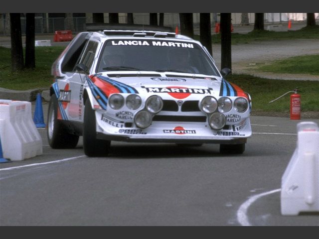 lancia-delta-3.jpg