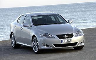 lexus-is220d-115.jpg