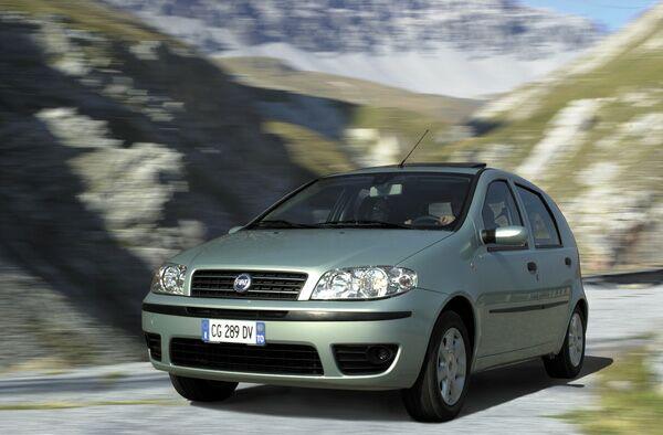 newmodels_punto_2003_08.jpg