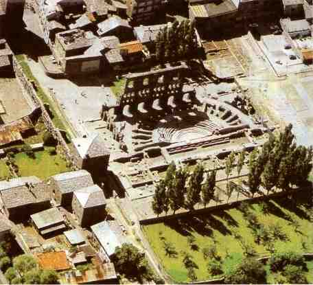 Teatro-aosta1.jpg
