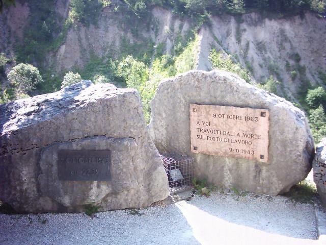 vajont06001.jpg