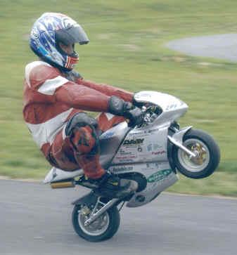 wheelie_4.jpg